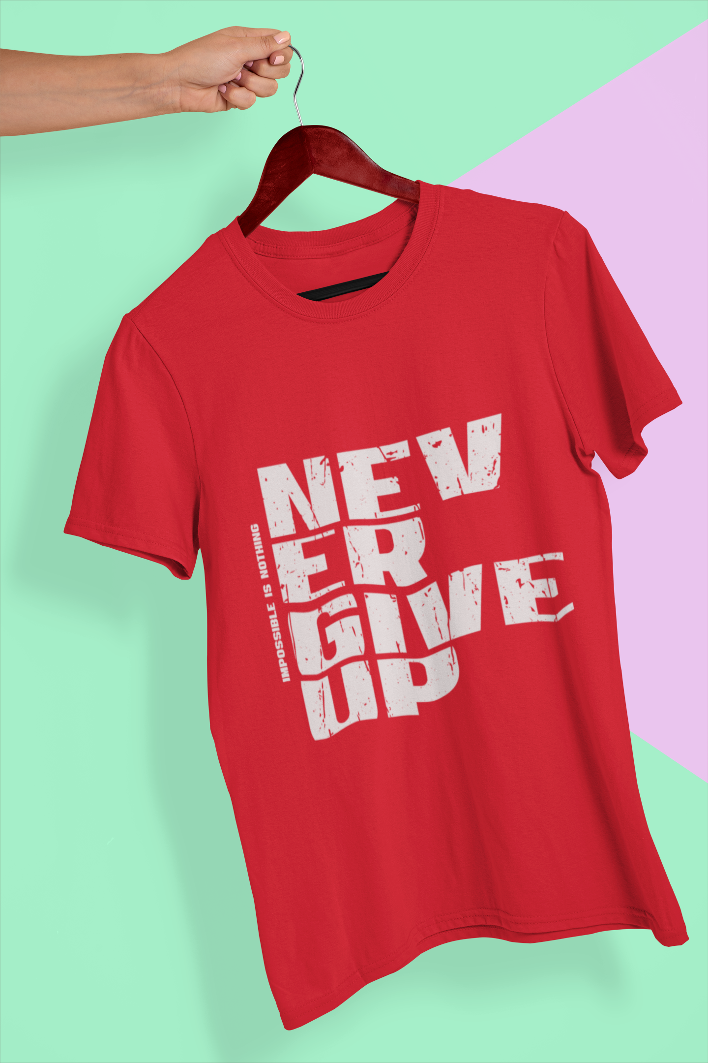 TUY 'Never Give Up' Regular Fit T-shirt