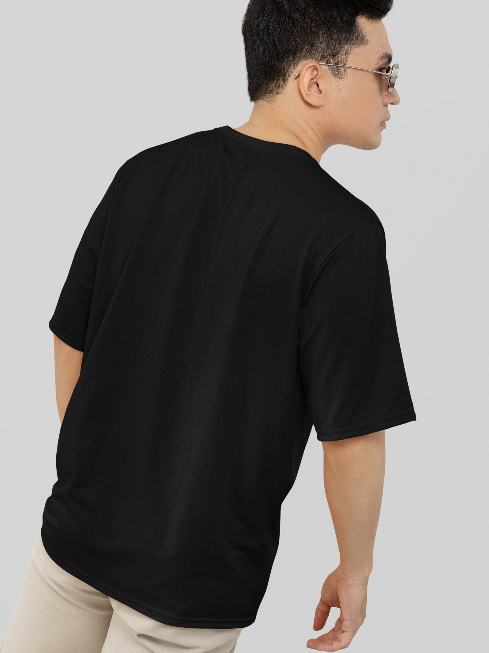 Oversized Pitbull-themed T-shirt by Urbaxo, ideal for those who love bold graphics and laid-back style